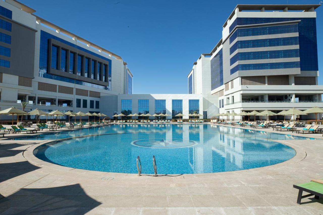 Tolip Olympic International City New Cairo Екстер'єр фото