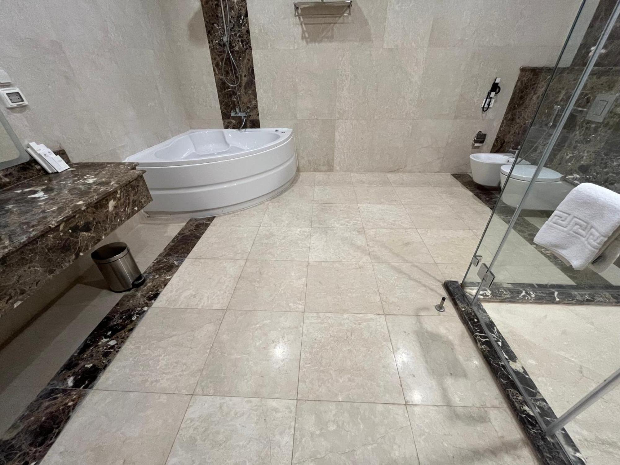 Tolip Olympic International City New Cairo Екстер'єр фото